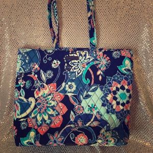 Vera Bradley tote in Lotus Flower Swirl.